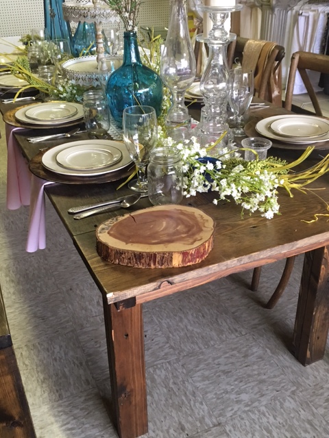 Rental store for RUSTIC WOODEN ROUND PIECES 8X10 in Kingsport TN