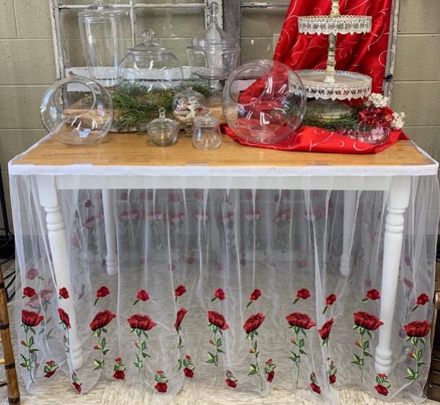 Rental store for TABLE, BRIDE GROOM MAPLE WHITE LEGS in Kingsport TN