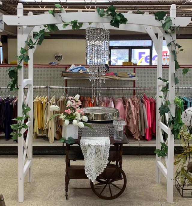 Rental store for ARCH, WOODEN WHITE 7 X5 in Kingsport TN