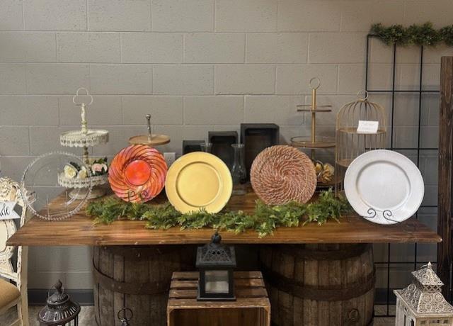 Rental store for WHISKEY BARREL TABLE BAR in Kingsport TN